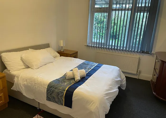 5 Bed 5Mins From Wembley Stadium